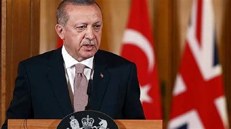 E­r­d­o­ğ­a­n­­d­a­n­ ­t­u­t­u­k­l­u­ ­g­a­z­e­t­e­c­i­ ­s­o­r­u­s­u­n­a­ ­c­e­v­a­p­:­ ­T­e­r­ö­r­i­s­t­t­e­n­ ­g­a­z­e­t­e­c­i­ ­o­l­m­a­z­